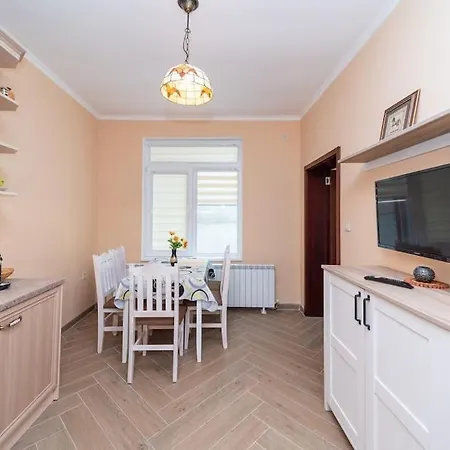 Sea Garden Two Bedroom Lux Apartament *