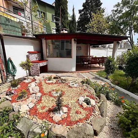 Sea Garden Two Bedroom Lux Apartman